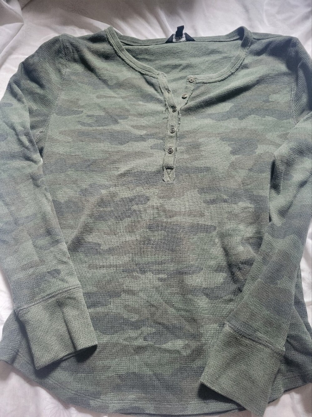 Lucky Brand Camouflage Olive Green Henley Thermal